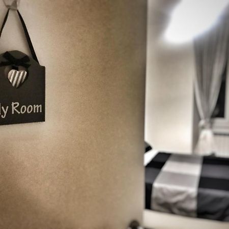 Apartmán Domus Alysar Řím Exteriér fotografie